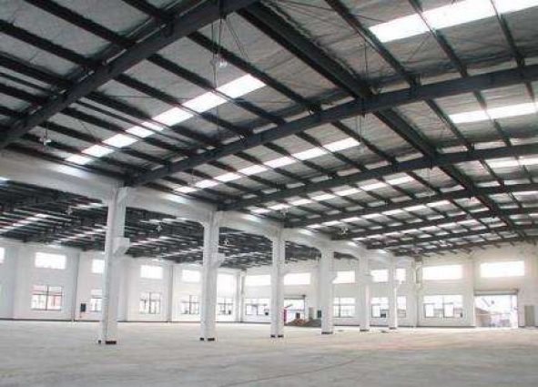 建鄴區(qū)廠房裝修改造吊頂用哪些材料好？